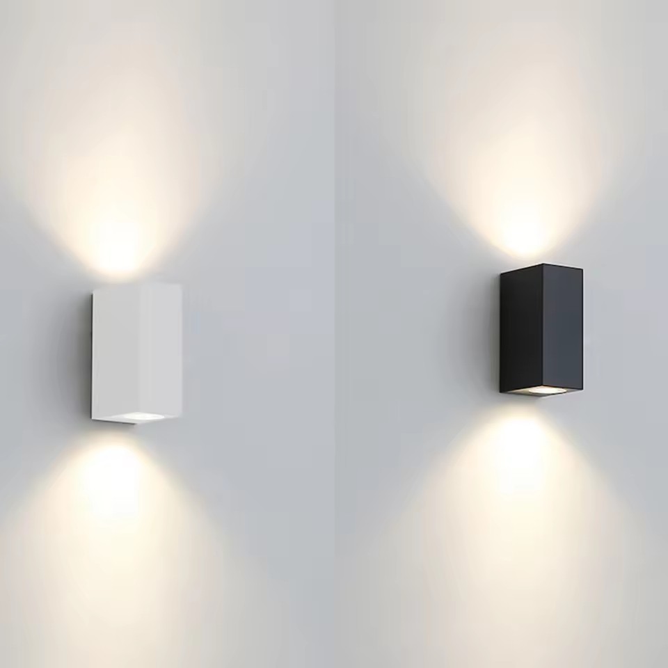 Black/White Aluminum GU10 Base - Outdoor Lighting Wall Mount recension och pris